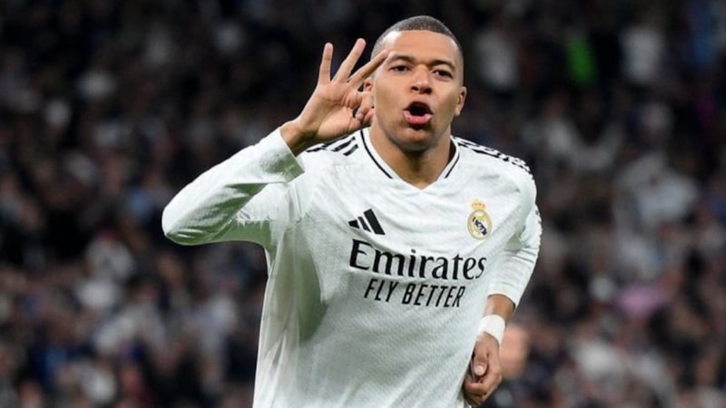 Real Madrid'de Kylian Mbappe şoku: Hastanelik oldu