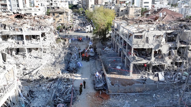 İsrail'in saldırıları sonrası ABD ile İran arasında ilk görüşme