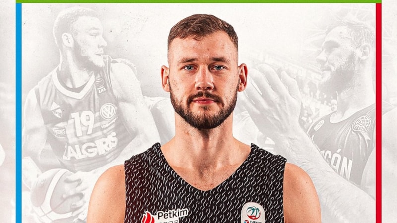 Aliağa Petkimspor, Martynas Sajus'u kadrosuna kattı