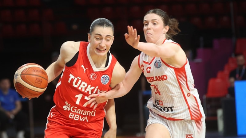 Kadınlar Avrupa Basketbol Şampiyonası'nda ikinci gün sona erdi