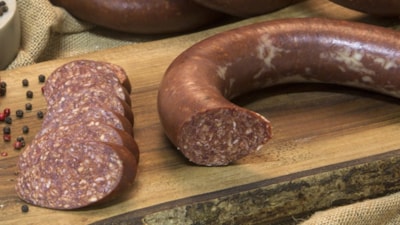 Liste güncellendi! Hileli sucuk markaları çoğaldı: Bakın sucuk diye ne yedirmişler