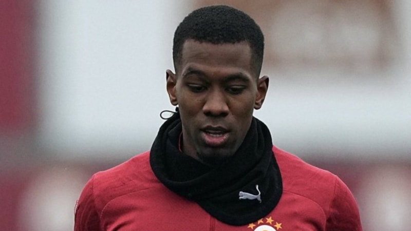 Galatasaray'da Carlos Cuesta kararı