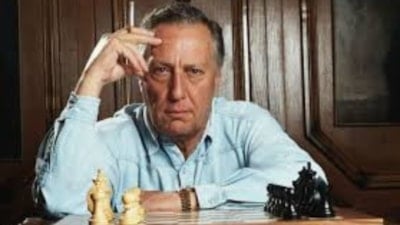 Modern gerilimin kurucusu, Frederick Forsyth’ın zamanı aşan klasik kitabı: Çakal
