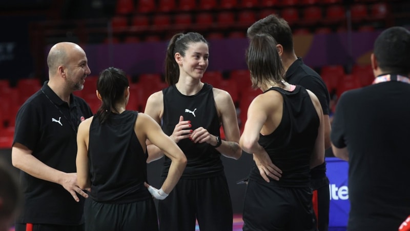 A Milli Kadın Basketbol Takımı, Yunanistan maçının hazırlıklarını tamamladı