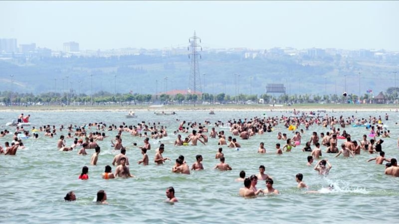 İstanbul'da 97 nokta yüzme alanı olarak belirlendi