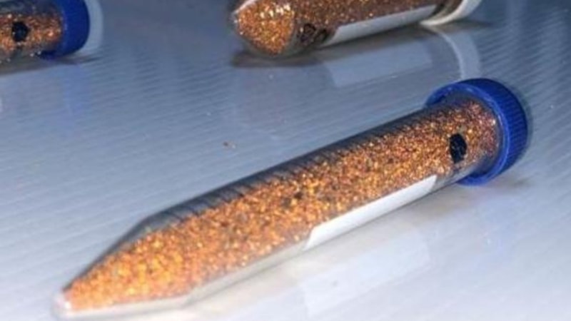 Kütahya'da aracında kaliforniyum maddesiyle yakalandı