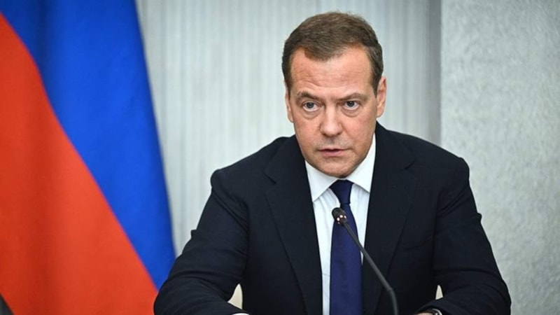 Medvedev: Barışçıl Trump, ABD için yeni savaş başlattı
