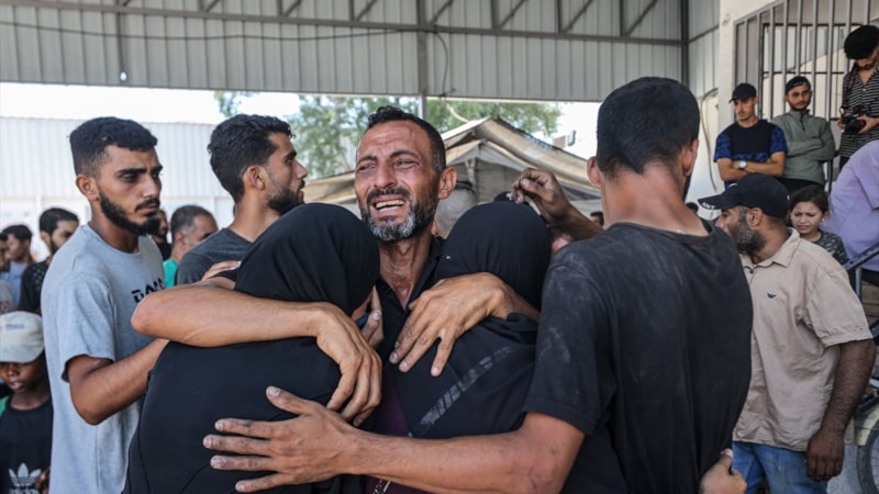İsrail'in Gazze Şeridi'ni hedef almaya devam ediyor: 5 ölü