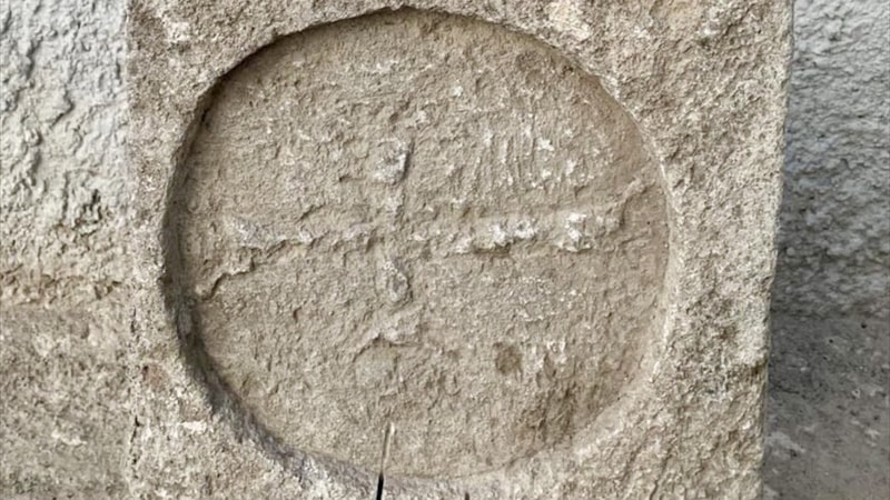 Kırşehir'de durdurulan otomobilden Bizans dönemine ait mezar steli çıktı