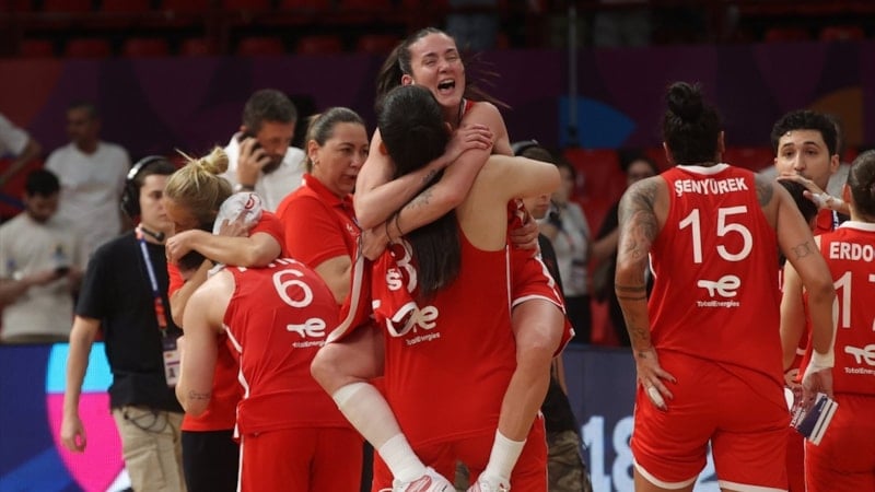 Kadınlar Avrupa Basketbol Şampiyonası'nda çeyrek final heyecanı