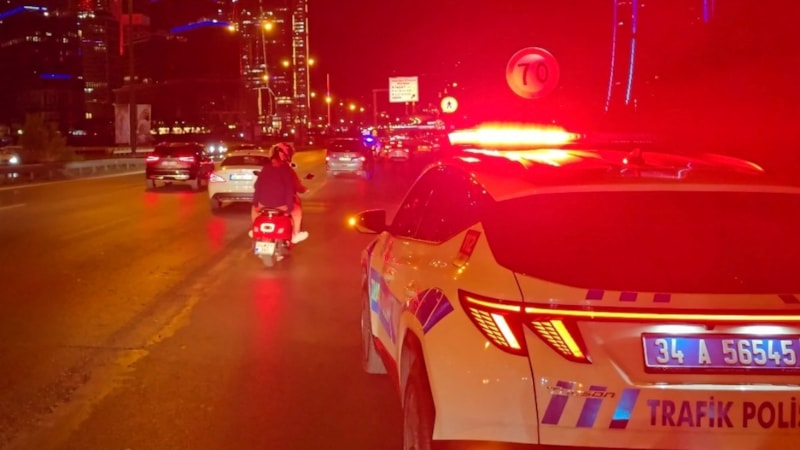 İstanbul Ümraniye'de cipin arkadan çarptığı taksinin şoförü hayatını kaybetti