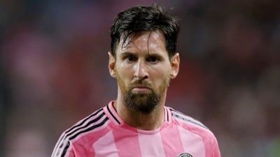 Lionel Messi'ye tribündeki hayranından evlilik teklifi