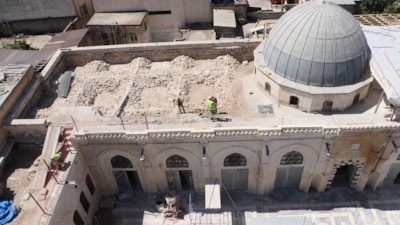 Kilis'te depremde ağır hasar alan tarihi Ulu Cami gelecek yıl ibadete açılacak