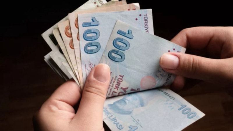 AK Parti’den emekli maaşlarıyla ilgili çalışma