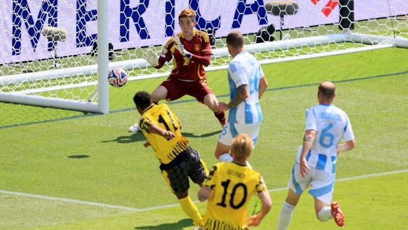 Borussia Dortmund ve Fluminense son 16 turuna yükseldi