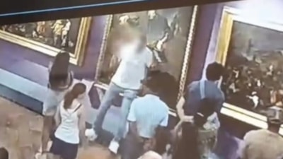 İtalya'da yine selfie krizi; milyonluk tablo hasar gördü, müze kapatıldı