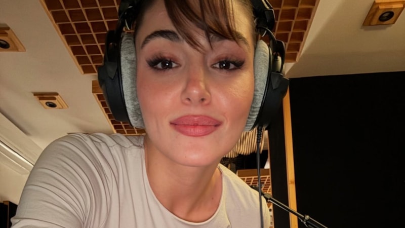 Hande Erçel aşkı anlattı: 