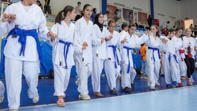Diyarbakır'da karate turnuvasında madalya sevinci, halayla taçlandı