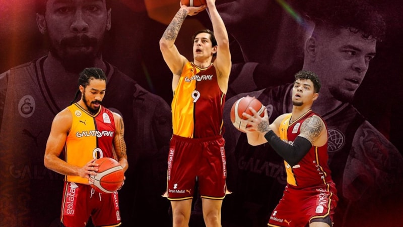 Galatasaray, 3 oyuncuyla vedalaştı