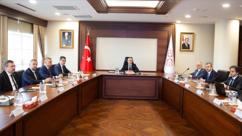 Finansal İstikrar Komitesi, 'Türkiye ekonomisi başlığında' toplandı