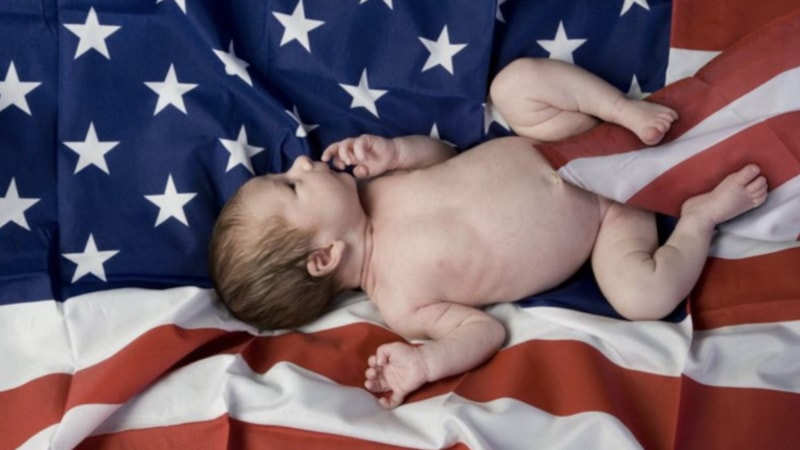 ABD'de 'doğumla vatandaşlık hakkına sınırlama' yolu açıldı