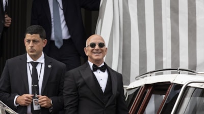 Milyarder Jeff Bezos ihtişamlı bir düğün ile evlendi