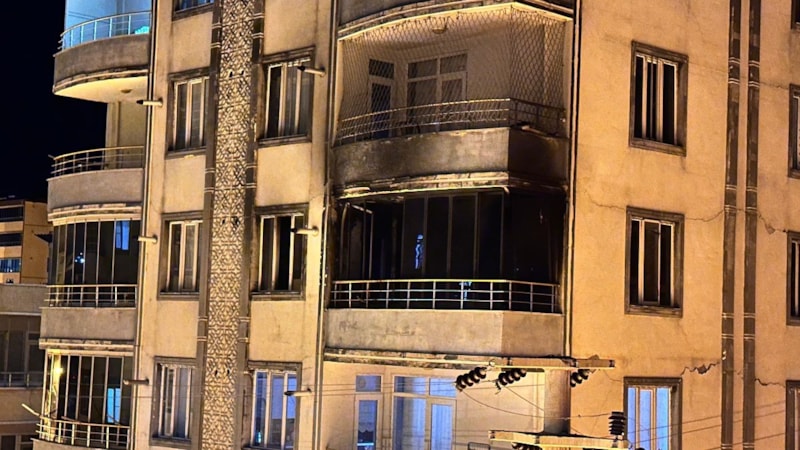 Adıyaman'da apartmanda çıkan yangın paniğe neden oldu