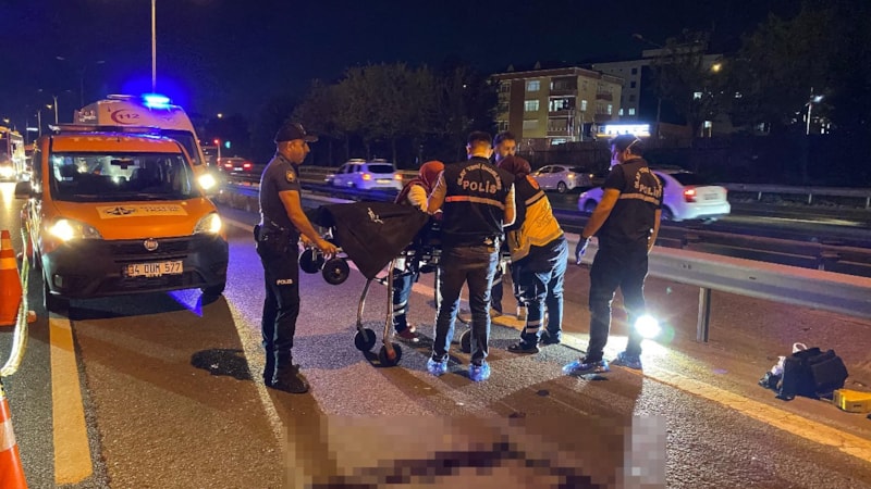 İstanbul'da karşıya geçerken otomobilin çarptığı bir kişi hayatını kaybetti