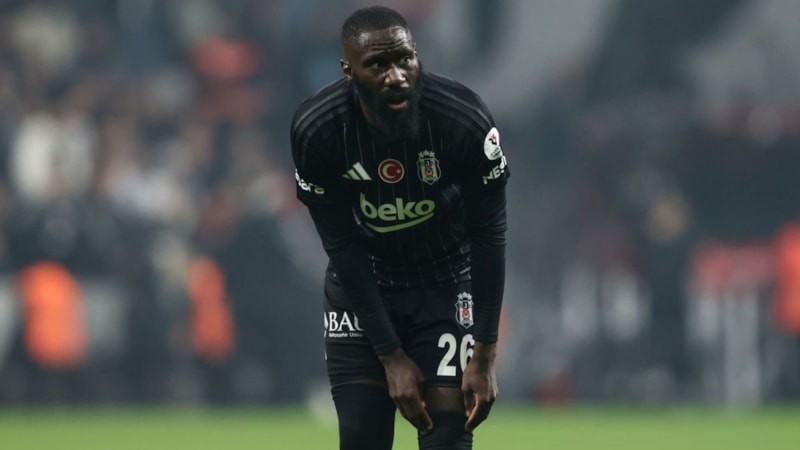 Beşiktaş'ta Arthur Masuaku ile yollar ayrıldı