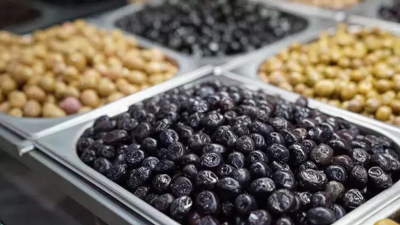 Zeytinlerde Listeria tehlikesi: Tüm raflardan acil toplatılıyor