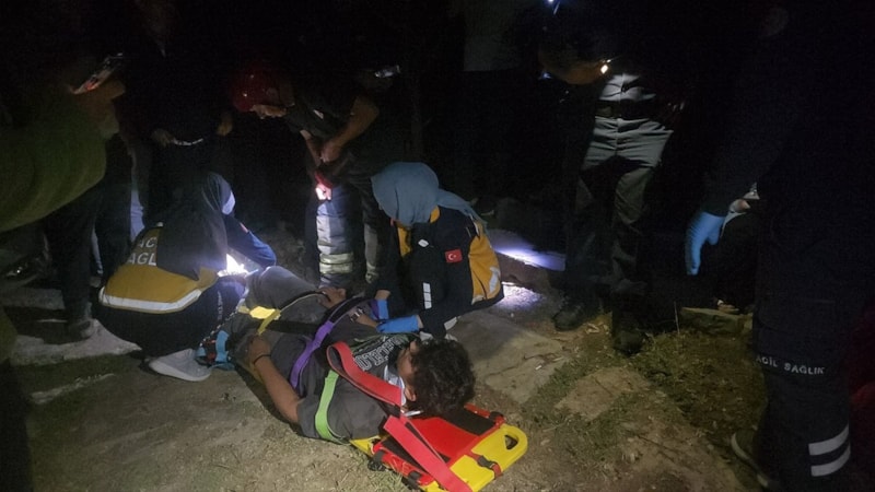 Konya'da dağda mahsur kalan 2 çocuk kurtarıldı