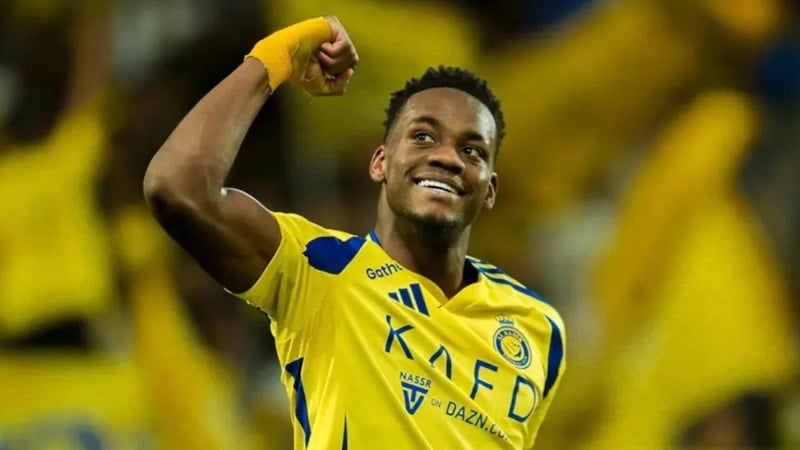 Fenerbahçe’nin yeni transferi Jhon Duran nereli, kaç yaşında? Hangi takımlarda oynadı? İşte istatistikleri