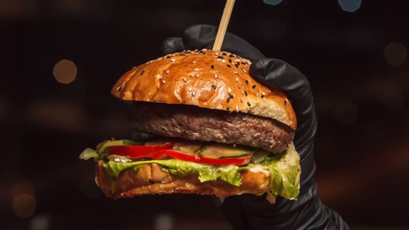 Fast-food devi iflasın eşiğinde! 13 şubesi kepenk indirdi