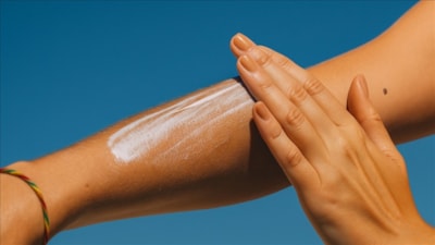 'Güneş yanıkları yıllar sonra kanser yapabiliyor' uyarısı