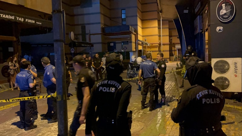 Bursa'da polise direnen şüpheli bacağından vuruldu