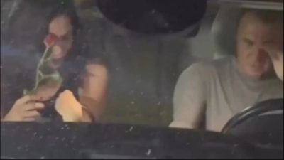 Güzide Duran ve Fikret Orman aşk yaşıyor! El ele yakalandılar