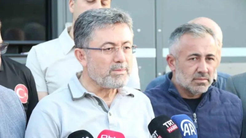 İbrahim Yumaklı: İzmir, Manisa ve Bilecik yangınları kontrol altında