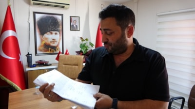 İstanbul'da çöpleri toplanmayan mahalleliden Üsküdar Belediyesi'ne tepki