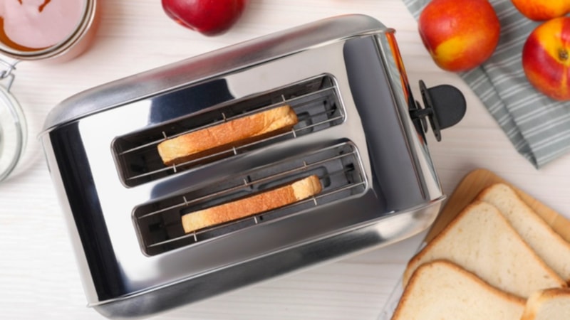 Yangın riski taşıyor! Ünlü markanın ekmek kızartma makineleri piyasadan toplatılıyor