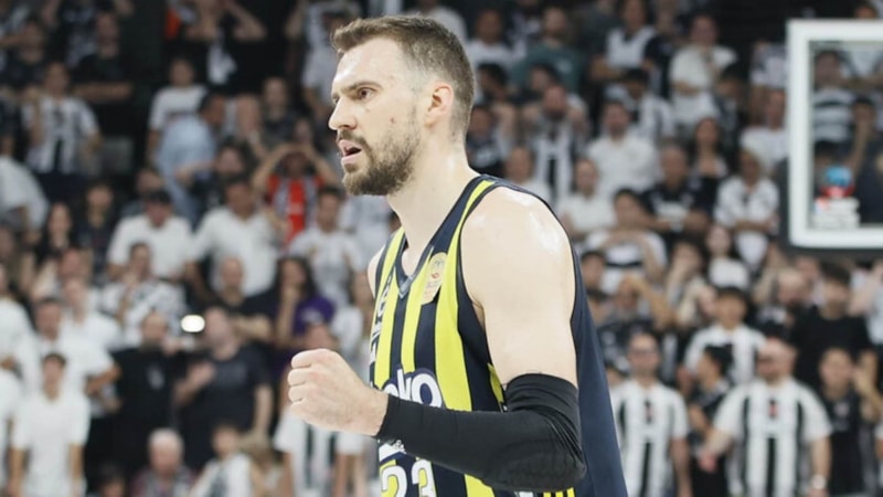 Marko Guduric, Fenerbahçe'ye veda etti