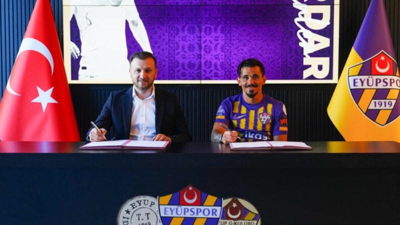 Serdar Gürler, Eyüpspor'un yolunu tuttu