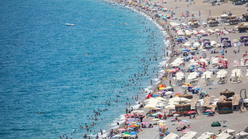 Antalya 2025 yılının ilk yarısında 6 milyondan fazla turist ağırladı