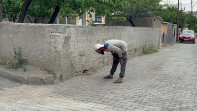 Nevşehir'de polise yakalanınca namaza duran sürücüye para cezası