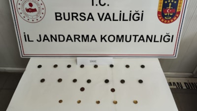 Bursa'da 100 bin dolara satmayı planladığı 22 sikke ile yakalandı