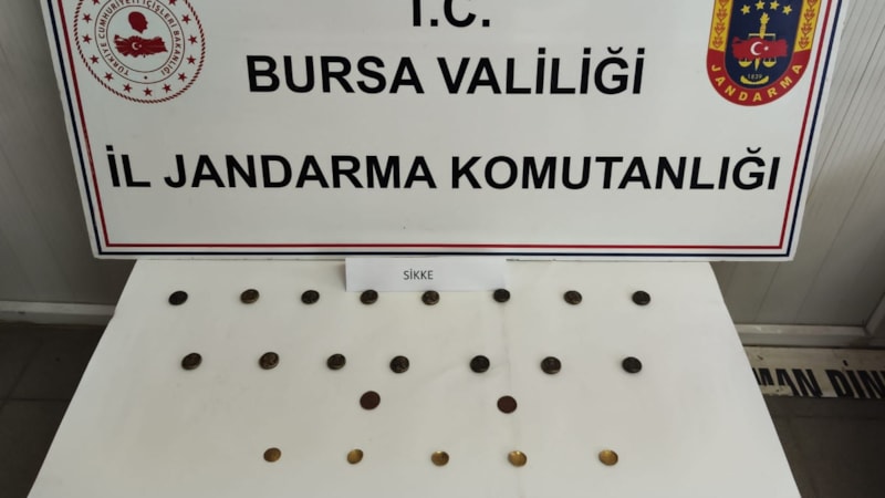 Bursa'da 100 bin dolara satmayı planladığı 22 sikke ile yakalandı