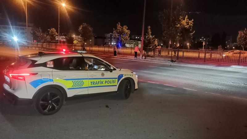 Kontrolden çıkan otomobil kanala düştü: 1 yaralı