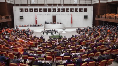 TBMM'de 100'ü aşkın milletvekili ve personel hastanelik oldu