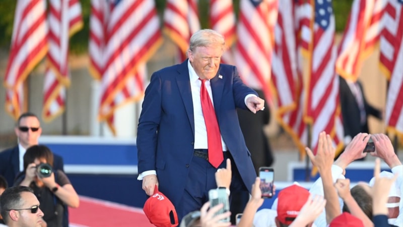 ABD Başkanı Donald Trump: İran arayıp size saldırı düzenlememiz gerek dedi