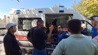 Karaman'da çatıdan düşen çocuk ağır yaralandı