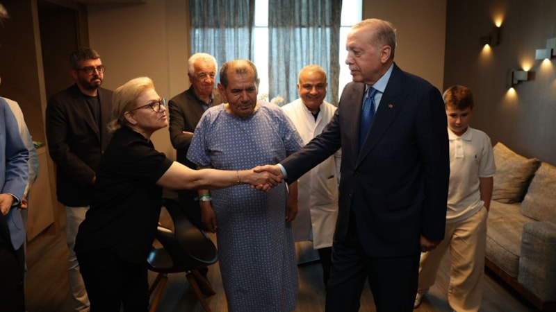 Galatasaray Başkanı Dursun Özbek'ten Cumhurbaşkanı Erdoğan'a teşekkür